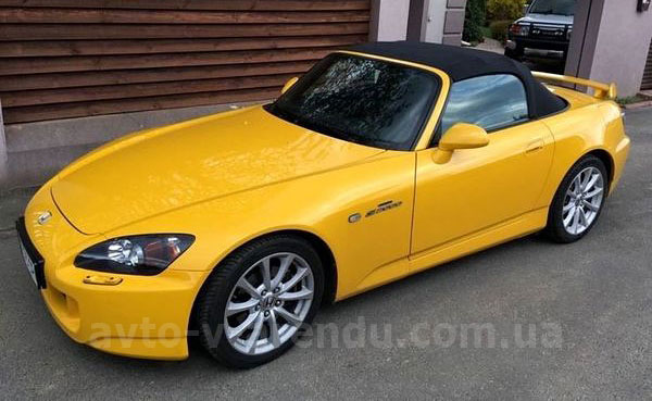 Аренда кабриолета Honda S2000 с водителем в Киеве