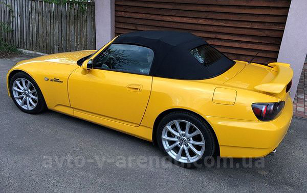 Аренда кабриолета Honda S2000  с водителем в Киеве