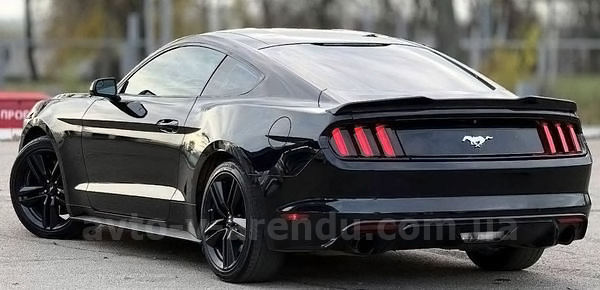 Аренда авто Ford Mustang GT 2.3 черный кабриолет с водителем. Прокат кабриолета Форд Мустанг GT 2.3 без водителя в Киеве