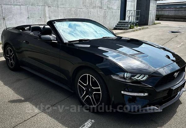 Аренда авто Ford Mustang GT черный кабриолет с водителем. Прокат кабриолета Форд Мустанг GT без водителя в Киеве