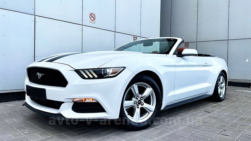 Аренда кабриолета Ford Mustang GT white в Киеве