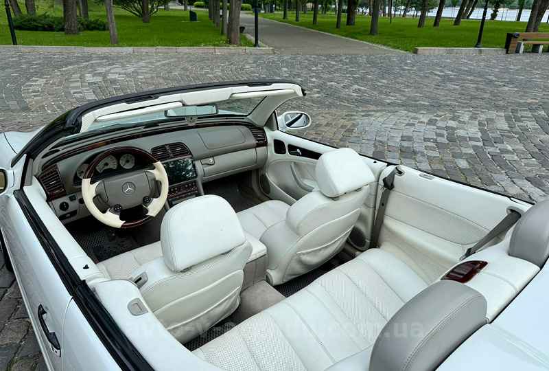 Аренда кабриолета с водителем в Киеве Mercedes W208 CLK 320 cabriolet