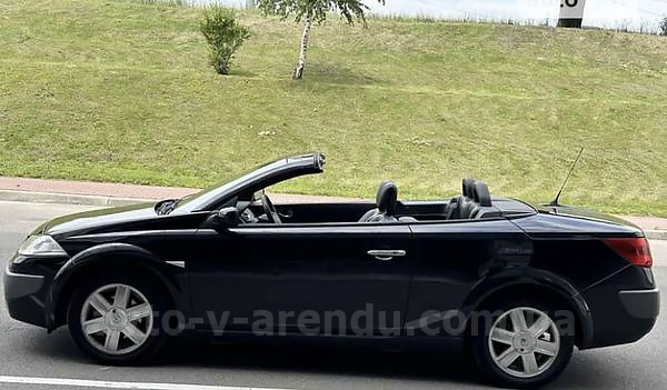 Аренда кабриолета  Renault Megane cabriolet черный с водителем в Киеве