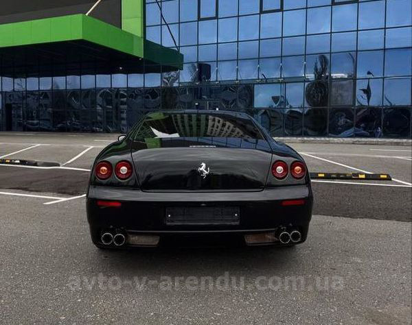 Аренда спорткара Ferrari 612 с водителем в Киеве