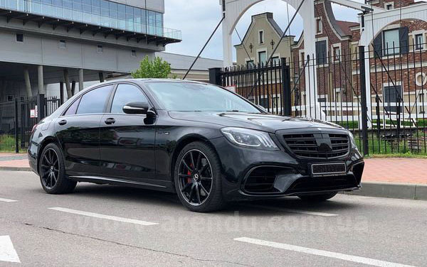 Аренда Mercedes-Benz s-class W222 S63 AMG 4MATIC Restyling с водителем. Прокат авто Mercedes-Benz W222 S63 AMG без водителя в Киеве