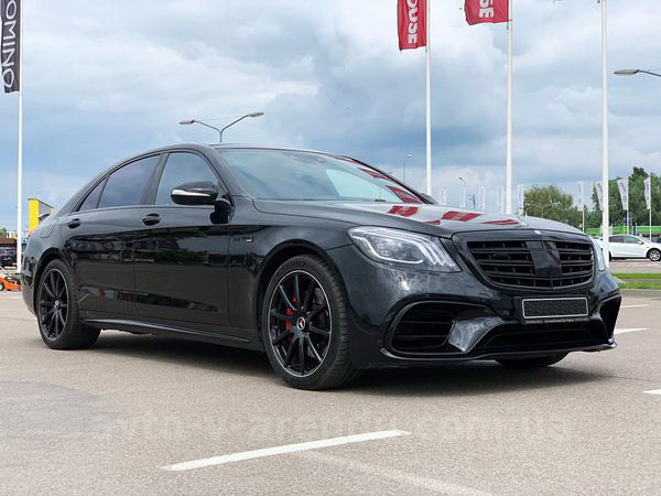 Аренда Мерседес s-class W222 S63 AMG 4MATIC Restyling с водителем. Прокат авто Mercedes-Benz W222 S63 без водителя в Киеве