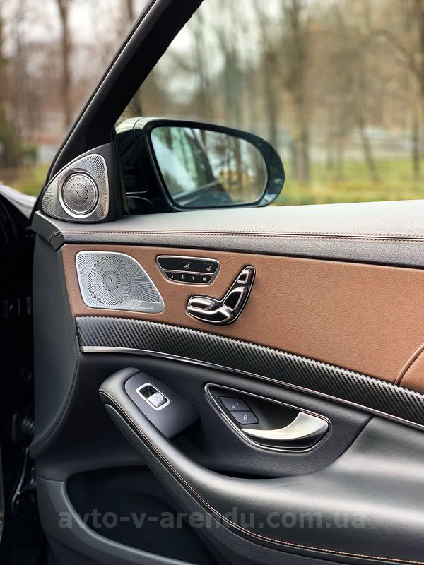 Аренда Мерседес s-class W222 S63 AMG 4MATIC Restyling с водителем. Прокат авто Mercedes-Benz W222 S63 без водителя в Киеве