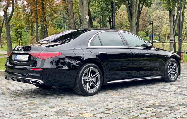 Аренда авто Mercedes-Benz W223 S-class S560 AMG vip с водителем в Киеве