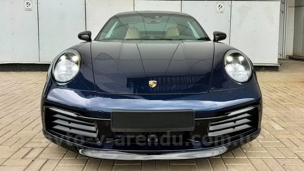 Аренда авто Porsche 911 Carrera 4 темно-синий с водителем. Прокат авто Порше 911 Каррера 4 без водителя в Киеве