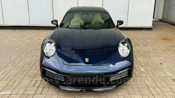 Аренда авто Porsche 911 Carrera 4 темно-синий с водителем. Прокат авто Порше 911 Каррера 4 без водителя в Киеве