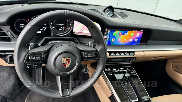 Аренда авто Porsche 911 Carrera 4 темно-синий с водителем. Прокат авто Порше 911 Каррера 4 без водителя в Киеве