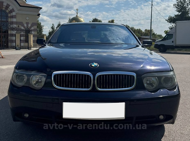Аренда автомобиля BMW 760Li с водителем в Киеве