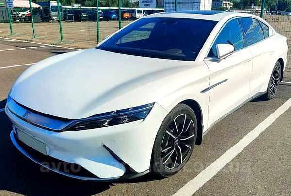 Аренда авто BYD HAN  с водителем