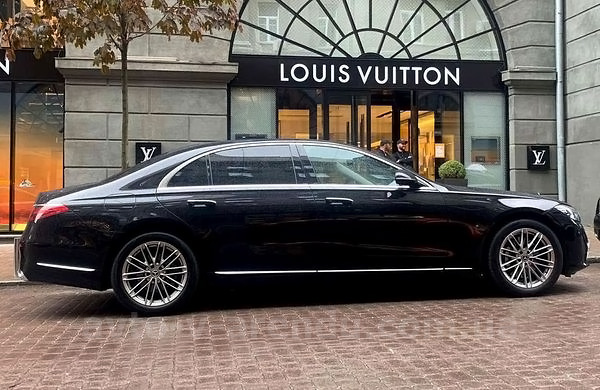 Аренда авто Mercedes-Benz W223 S-class с водителем в Киеве