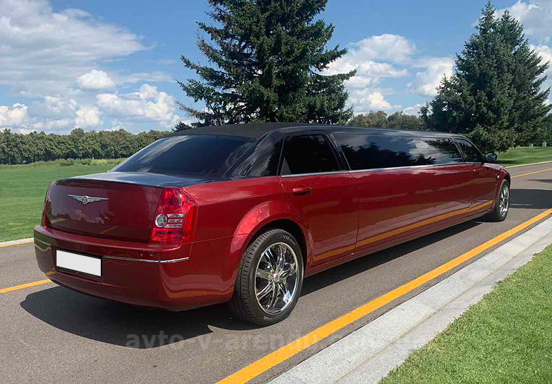 Прокат лимузина Chrysler 300C бордо