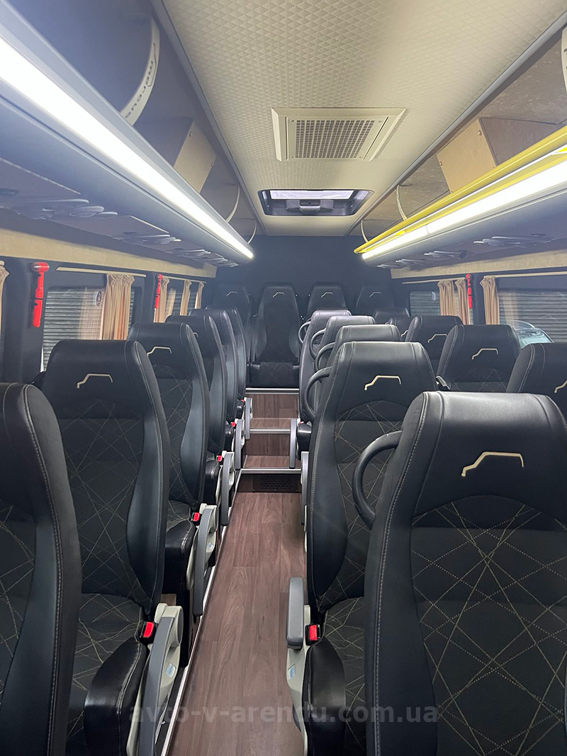 Аренда микроавтобуса Mercedes Sprinter 23 места с водителем в Киеве