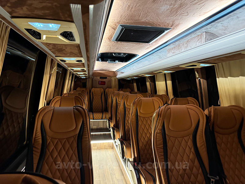 Аренда микроавтобуса Mercedes Sprinter HD 907 черный на 20 мест с водителем в Киеве
