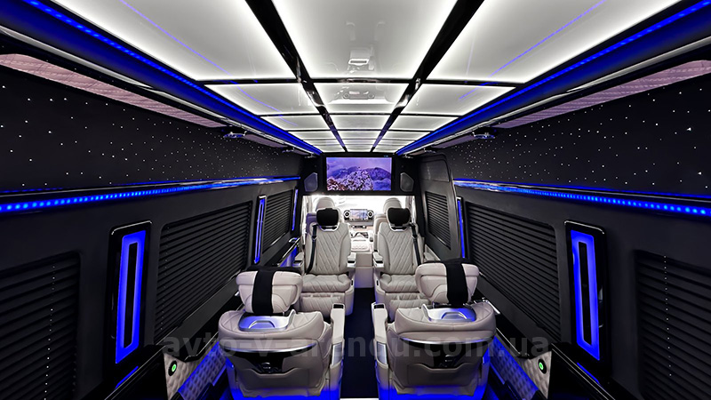 Аренда микроавтобуса Mercedes-Benz Sprinter VIP+ 2025 черный на 8 мест с водителем в Киеве