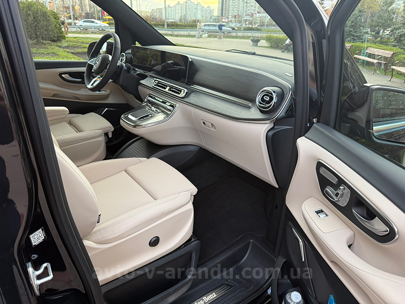 Аренда микроавтобуса Mercedes-Benz V-class 2025 с водителем в Киеве