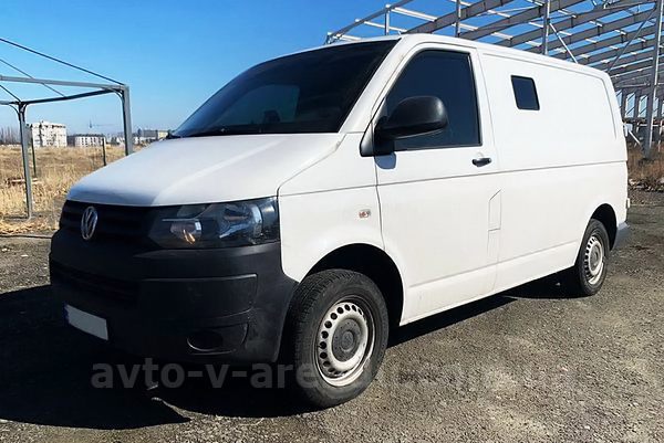 Аренда бронированного микроавтобуса Volkswagen T6 бронированный с водителем и без водителя в Киеве