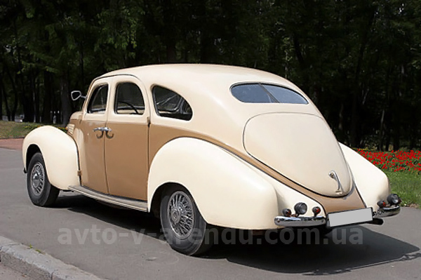 Аренда ретро авто Lincoln Zephyr с водителем в Киеве