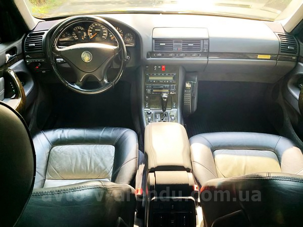 Аренда ретро авто Mercedes W140 S600 S7.3 V12 Brabus черный с водителем в Киеве