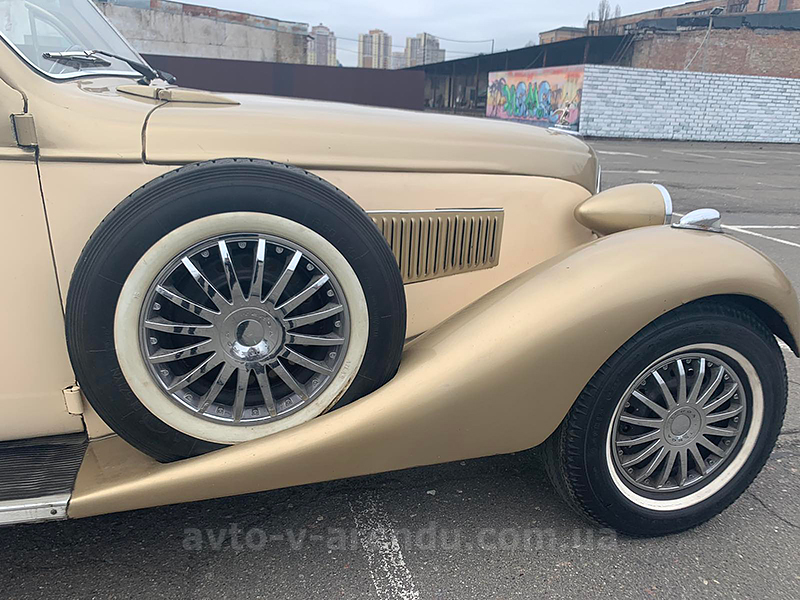Аренда авто с водителем в Киеве Steyr cabriolet