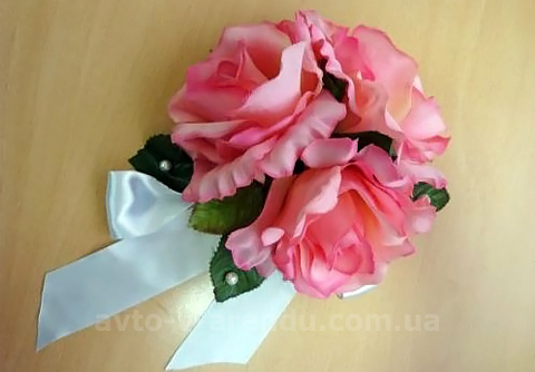 Свадебное украшение на машину - Розовое сердце