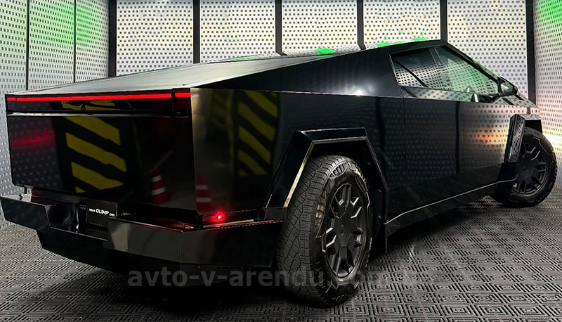 Аренда Tesla Cybertruck pickup черный с водителем. Прокат авто Тесла Кибертрак пикап без водителя в Киеве