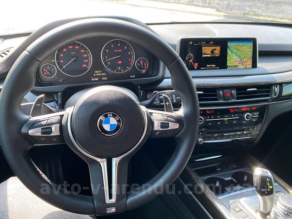 Аренда внедорожника BMW X5 2014 черный с водителем в Киеве