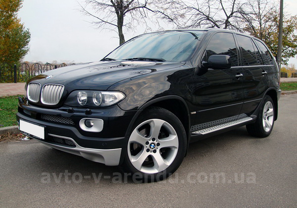 Аренда внедорожника BMW X5 черный с водителем в Киеве