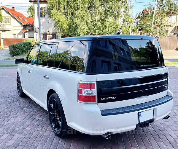 Аренда внедорожника джипа с водителем в Киеве Ford Flex белый