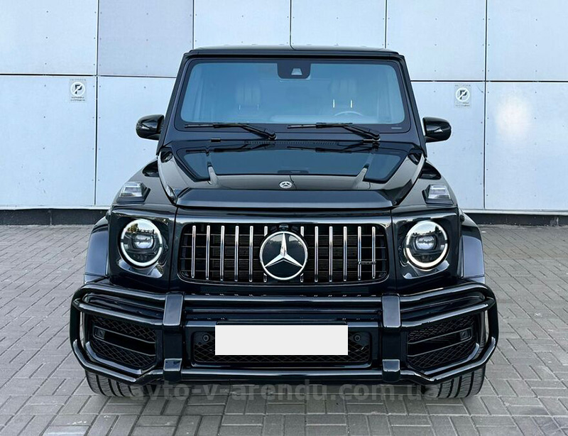 Аренда Mercedes-Benz Gelandewagen G63 AMG кубик с водителем в Киеве. Прокат Мерседес Гелентваген G63 AMG без водителя в Киеве