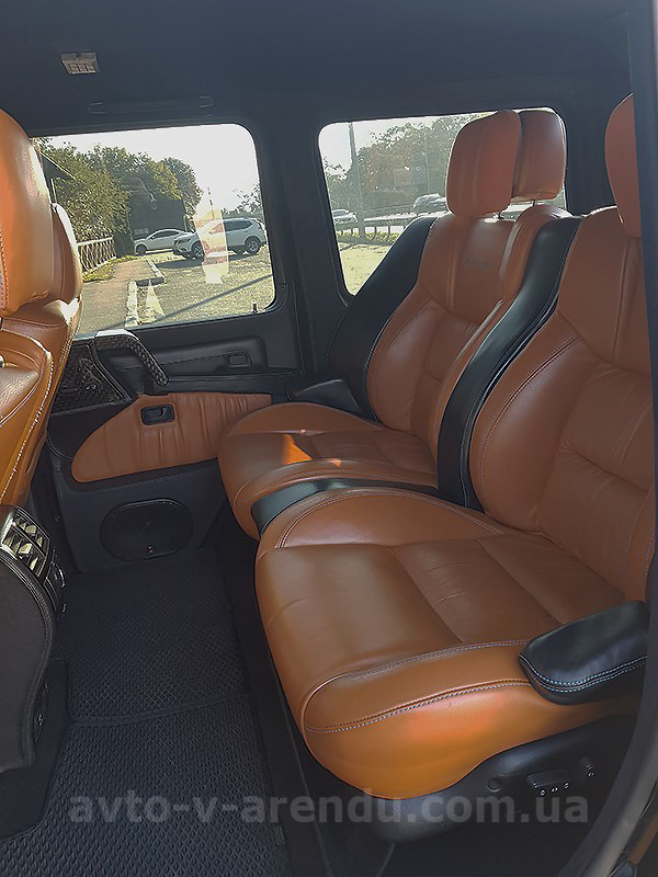 Аренда внедорожника Mercedes Gelandewagen G65 AMG кубик с водителем. Прокат джипа Мерседес Гелентваген G65 AMG без водителя в Киеве