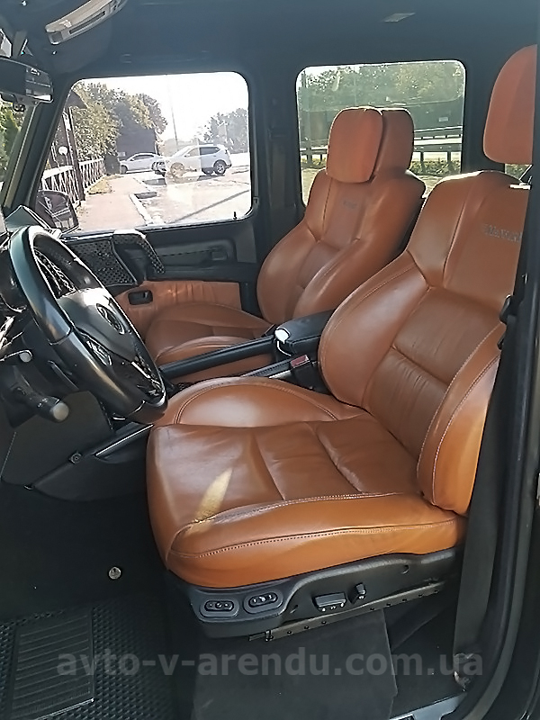 Аренда внедорожника Mercedes Gelandewagen G65 AMG кубик с водителем. Прокат джипа Мерседес Гелентваген G65 AMG без водителя в Киеве
