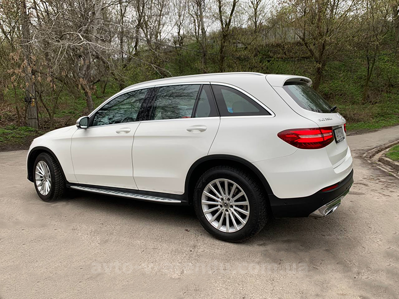 Аренда внедорожника джипа с водителем в Киеве Mercedes-Benz GLC 250d