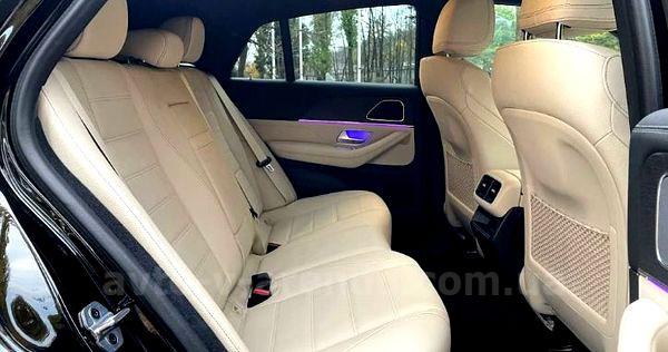 Аренда внедорожника Mercedes Benz GLE 350D Coupe черный с водителем. Прокат джипа Мерседес GLE 350D Coupe внедорожник без водителя в Киеве