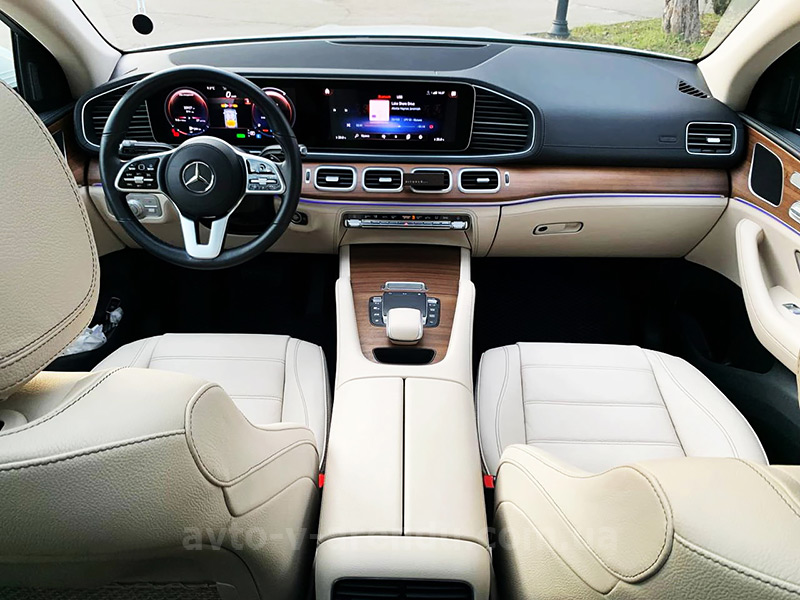 Аренда внедорожника джипа  Mercedes-Benz AMG GLE Coupe с водителем в Киеве