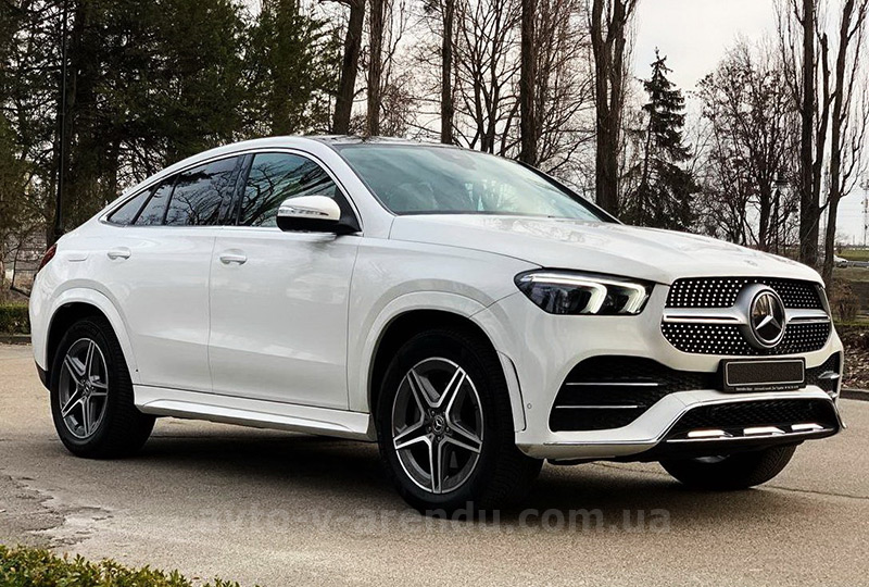 Аренда внедорожника джипа  Mercedes-Benz AMG GLE Coupe с водителем в Киеве