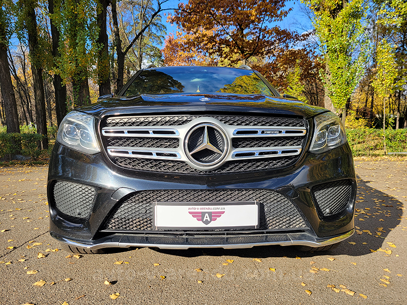 Аренда внедорожника Mercedes Benz GLS 350d AMG 4MATIC с водителем в Киеве