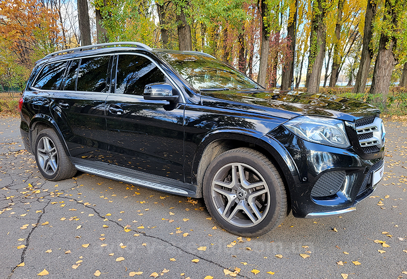 Аренда внедорожника Mercedes Benz GLS 350d AMG 4MATIC с водителем в Киеве