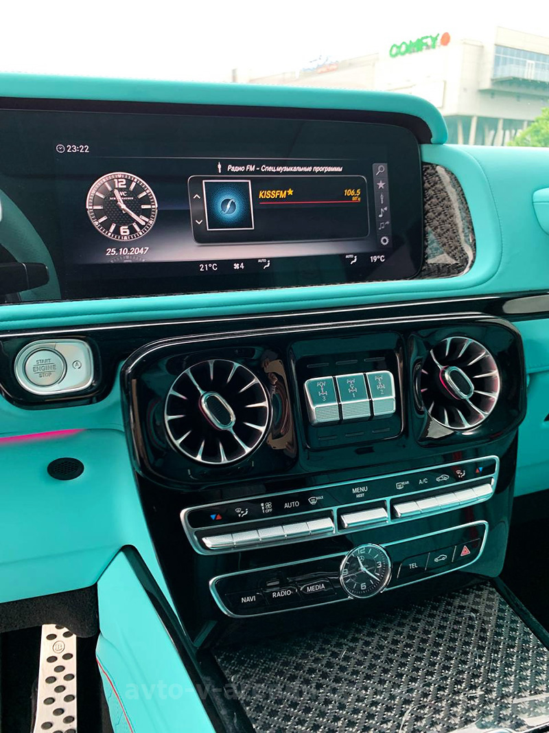 Аренда Mercedes-Benz Gelandewagen G800 Brabus Tiffany кубик с водителем. Прокат авто Мерседес G800 гелик без водителя Киев