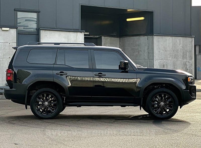 Аренда внедорожника Toyota Land Cruiser Prado 250 с водителем. Прокат авто Тойота Ленд Крузер Прадо 250 без водителя в Киеве